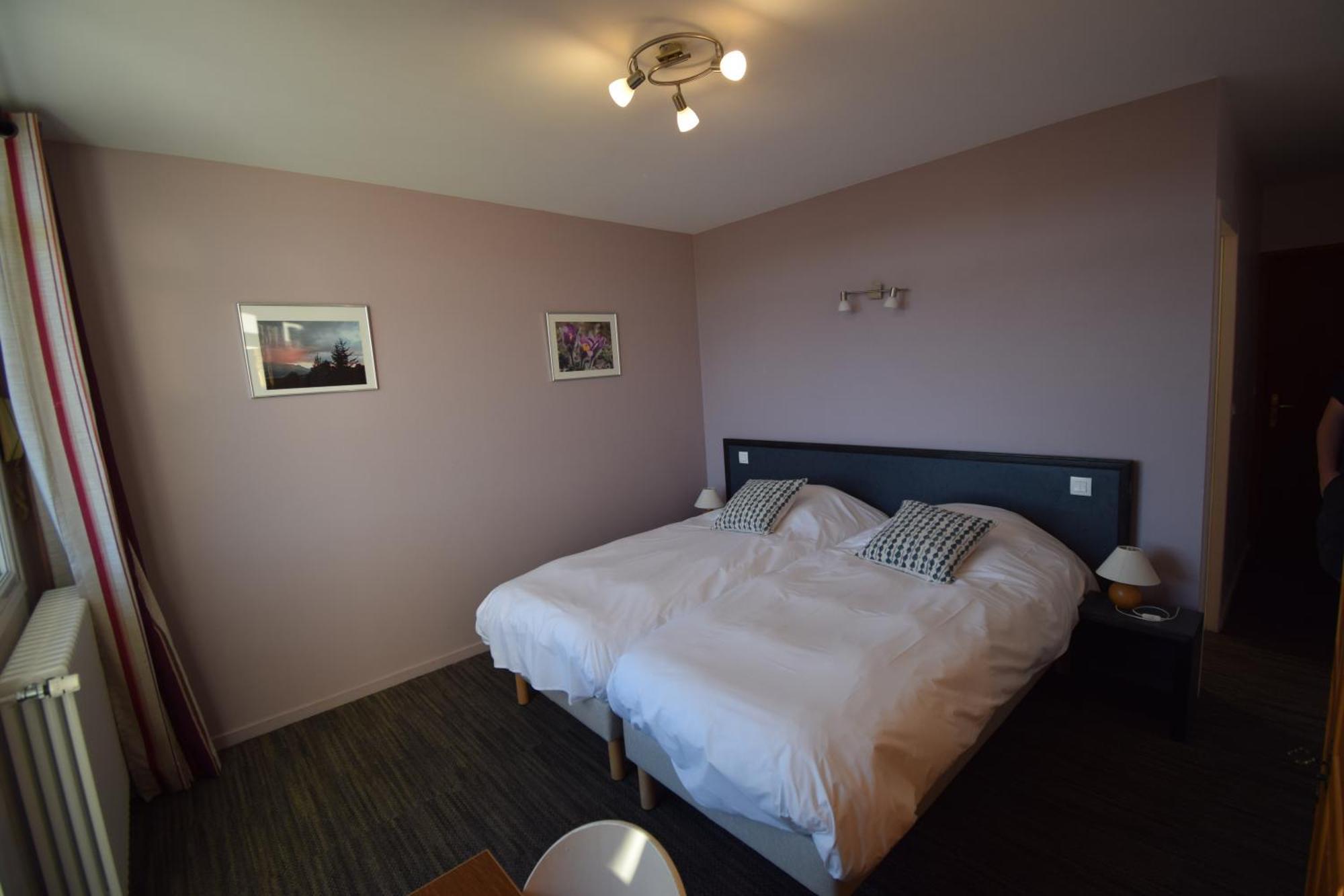Hotel Les Chenets Saint-Julien-en-Champsaur Exterior foto