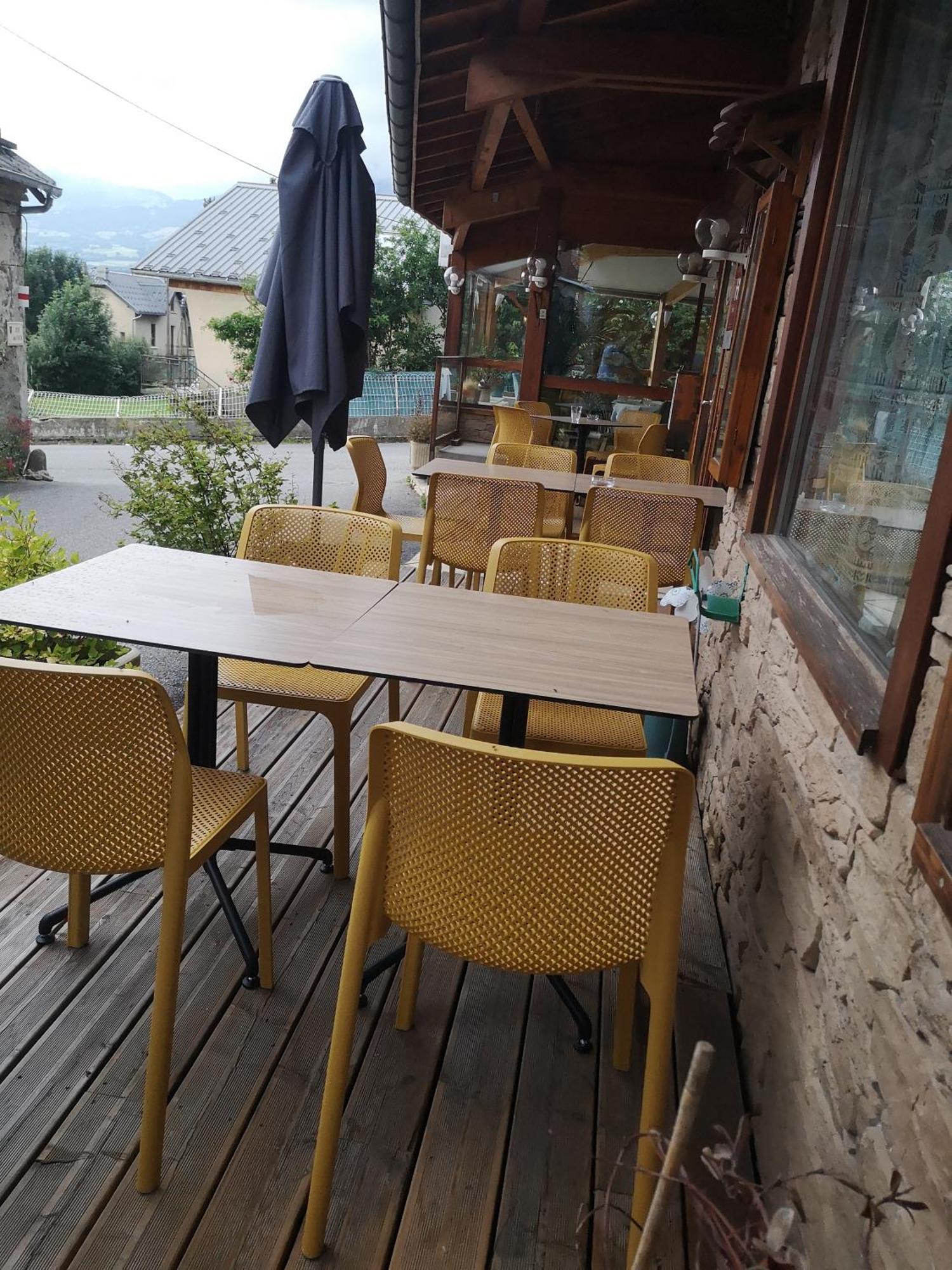 Hotel Les Chenets Saint-Julien-en-Champsaur Exterior foto